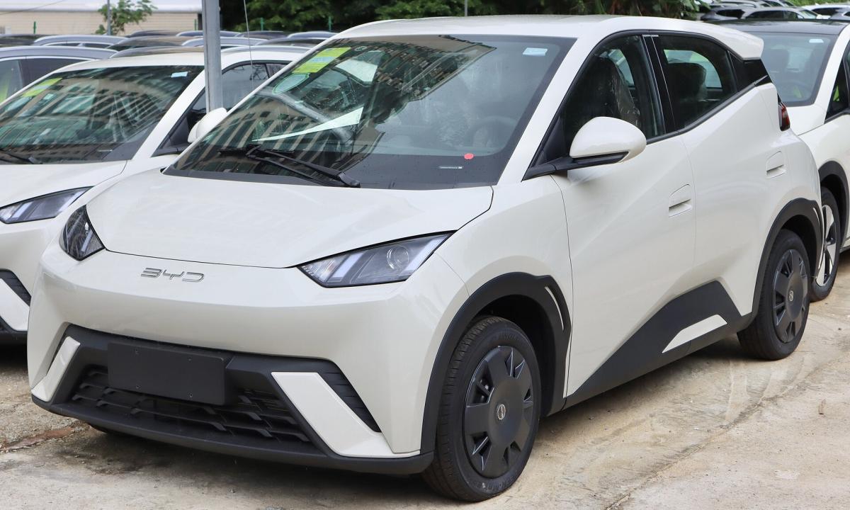Treji metai ir – metalo laužas. Nauja tendencija: vienkartiniai automobiliai