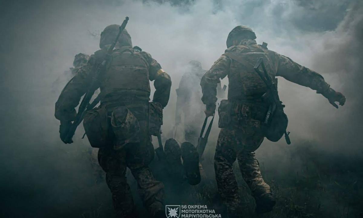 Medvedevas nori Kyjivą paversti „negyva dykuma“ ir mėgaujasi civilių žudynėmis