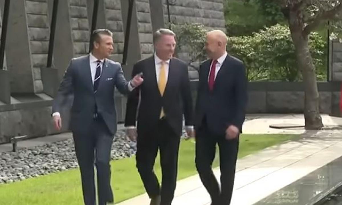 Maskva ir Pekinas puola į paniką: JAV su sąjungininkais paleidžia slapto ginklo programą. Dominuos po vandeniu (Video)
