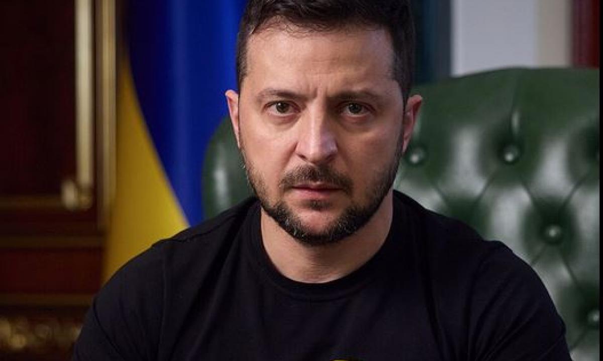 Kas trina rankas Kremliuje: Lenkija  reikalauja skubaus Zelenskio atsiprašymo