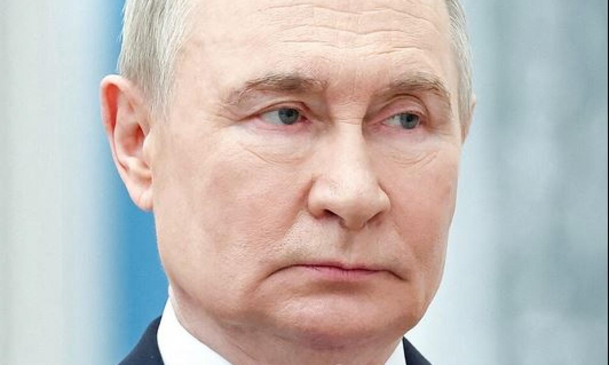 Putinas prarado savitvardą: štai kas laiške įsiutino Kremliaus diktatorių