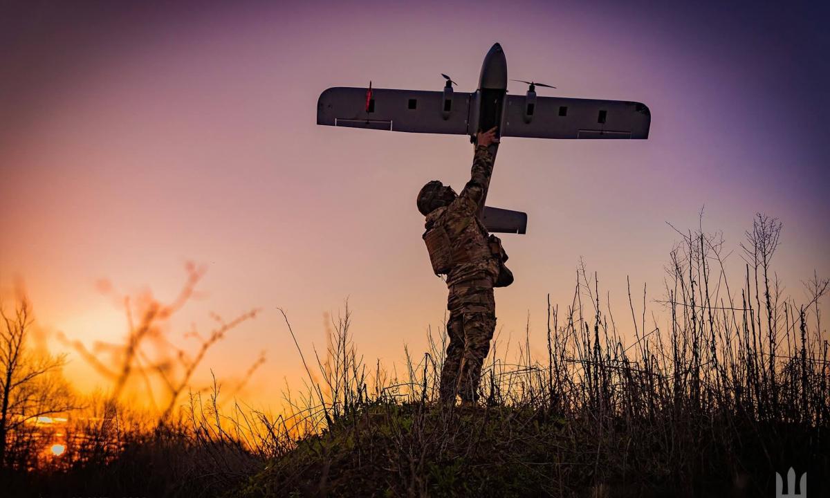 Technologinis lūžis fronte: Ukrainos dronai patys medžioja ir naikina „Shahed“ (Video)