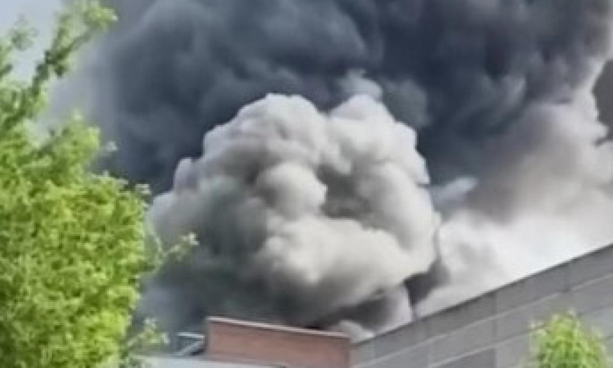 [ŽT] Sprogimai, didžiulis gaisras. „Rusai vėl visur rūko“ (Video)