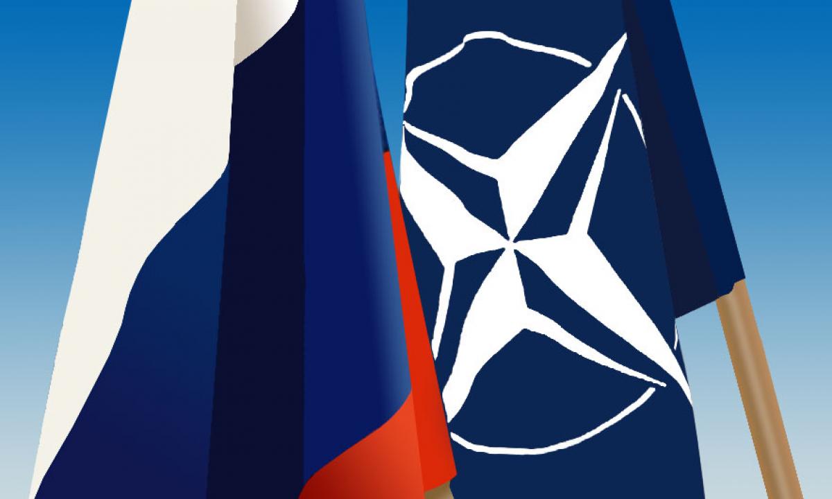 Kremliaus atsakas NATO: palydovinėse nuotraukose – dešimtys objektų ir tūkstančiai karių (Video)