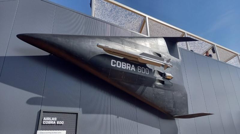 Cobra 600