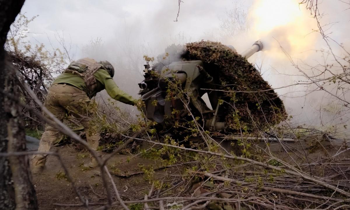 NATO šalies generolas: „ilgalaikei taikai reikalinga Putino mirtis arba Ukrainos karinė pergalė“