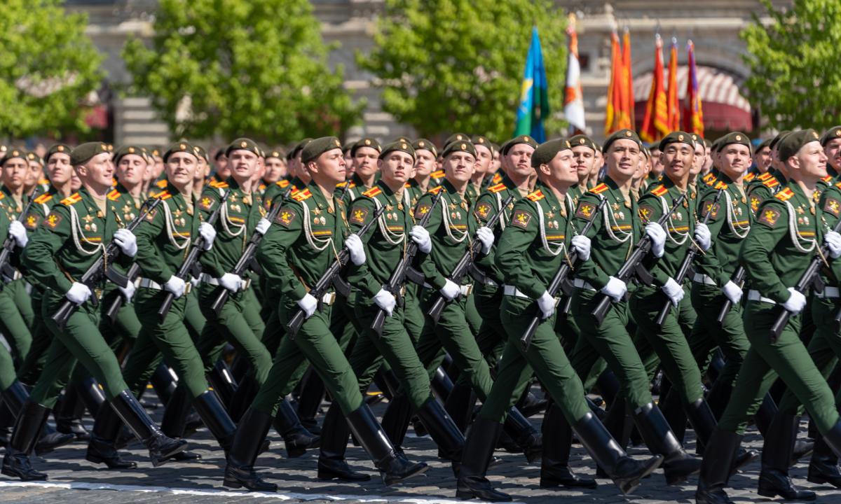 Rusija įstrigo spąstuose: generolas įvardijo priežastį, kodėl Putinas bijo pulti Baltijos šalis
