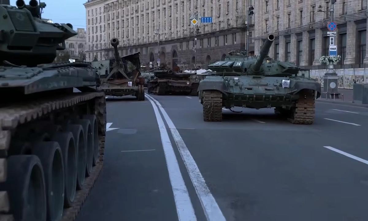 Dugnas yra arčiau, nei manome: imperija byra akyse (Video)