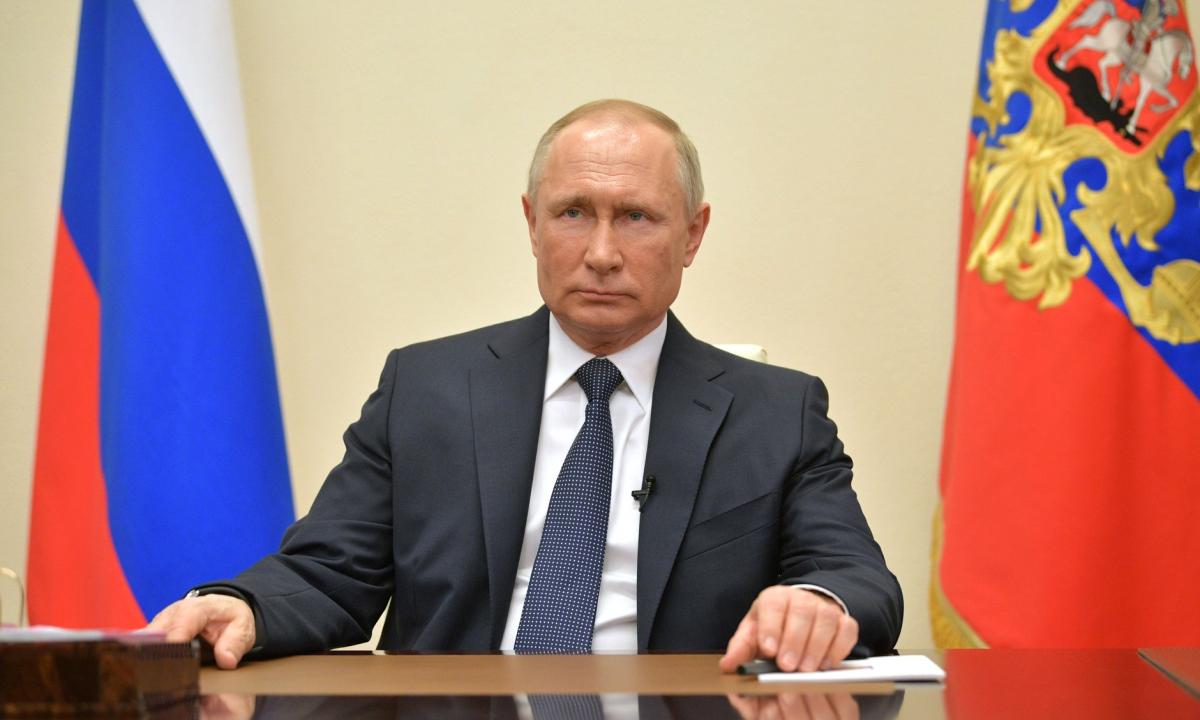 „Tegul atvyksta į Maskvą“: Putinas iškėlė ultimatumą Trumpui 