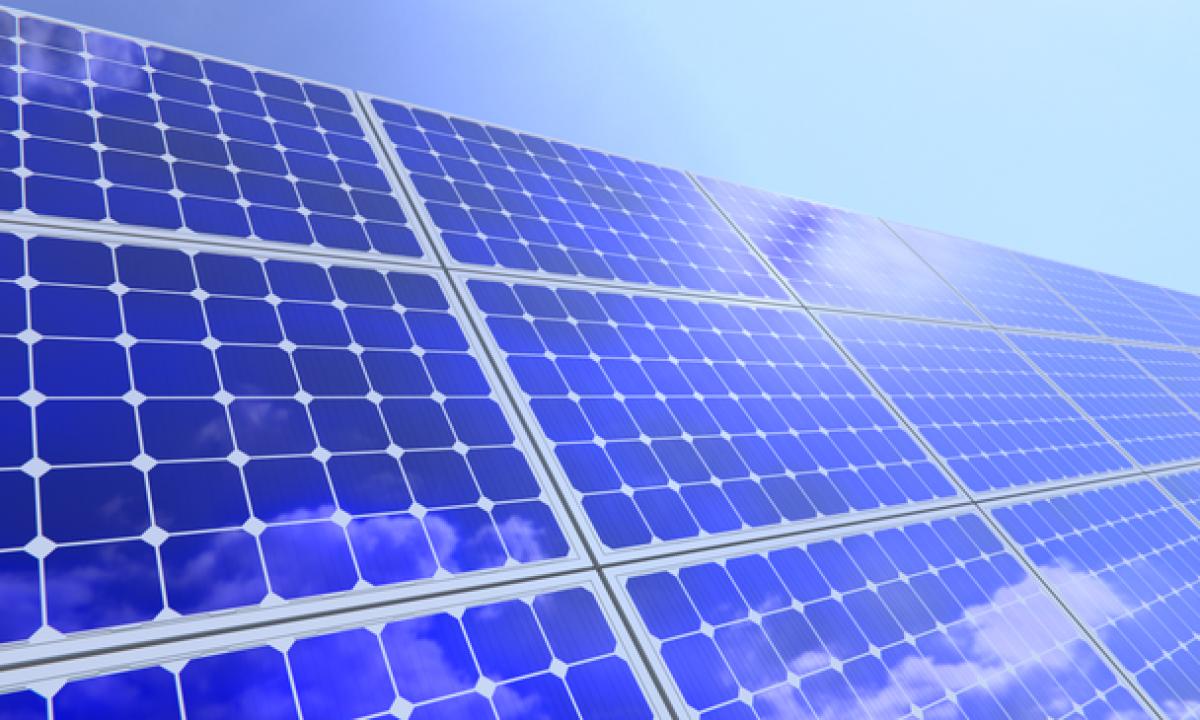 Po 8 metų paaiškėjo tiesa. Dvi saulės elektrinės sutaupė beveik 21 tūkst. eurų