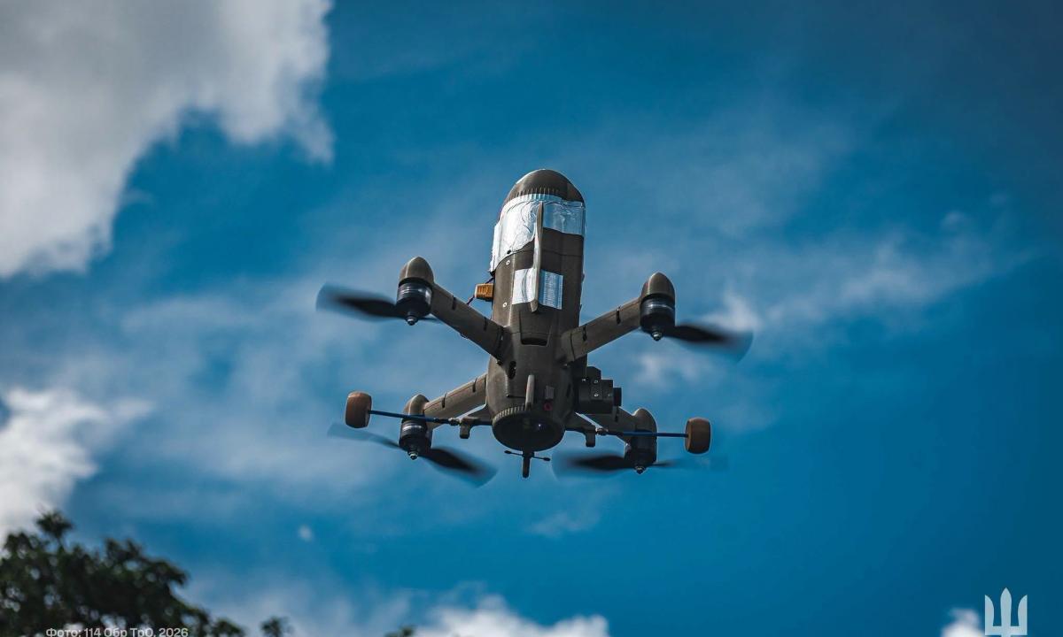 Slapta Lietuvos dronų gamykla: rusų agentai bandė infiltruotis vaizduodami pirkėjus