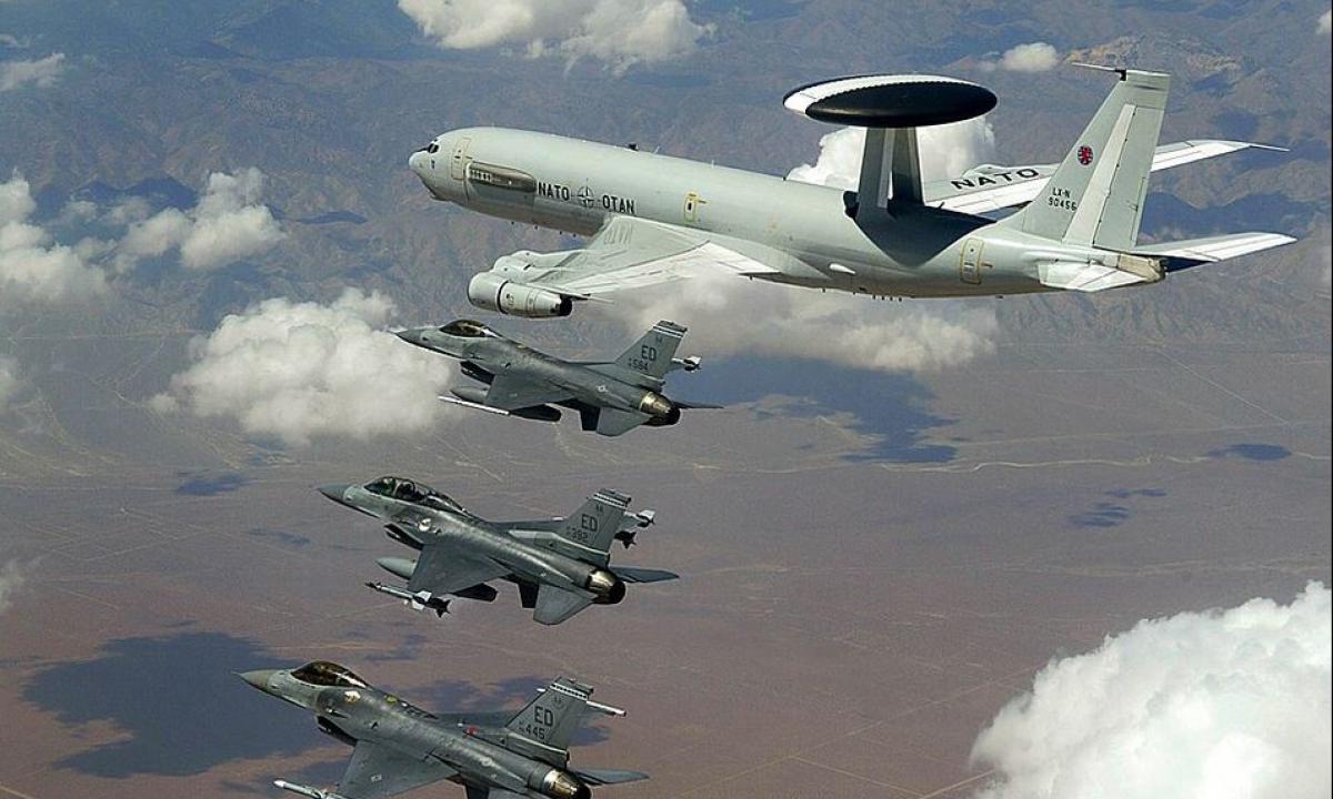 Nuo liepos 1 dienos: NATO branduoliniai ginklai prie pat Rusijos sienos