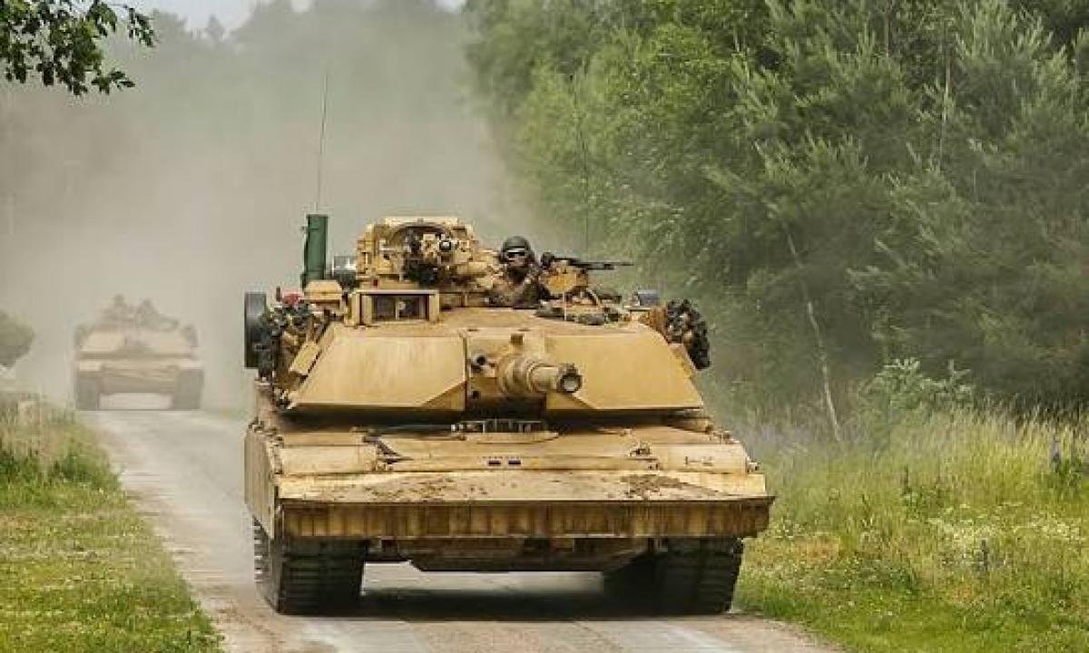 Lenkų „Abrams“ tankai traukia dėmesį. Jie yra pavyzdys visam pasauliui