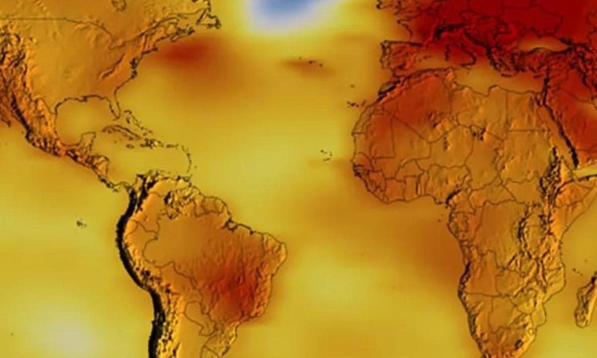 NASA išleido nuotrauką: vandenyno dėmė yra „grėsmingas ženklas“