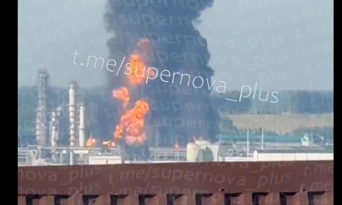 Kol Rusija atakavo daugiabučius, Ukraina pasiuntė juos į neviltį (Video)