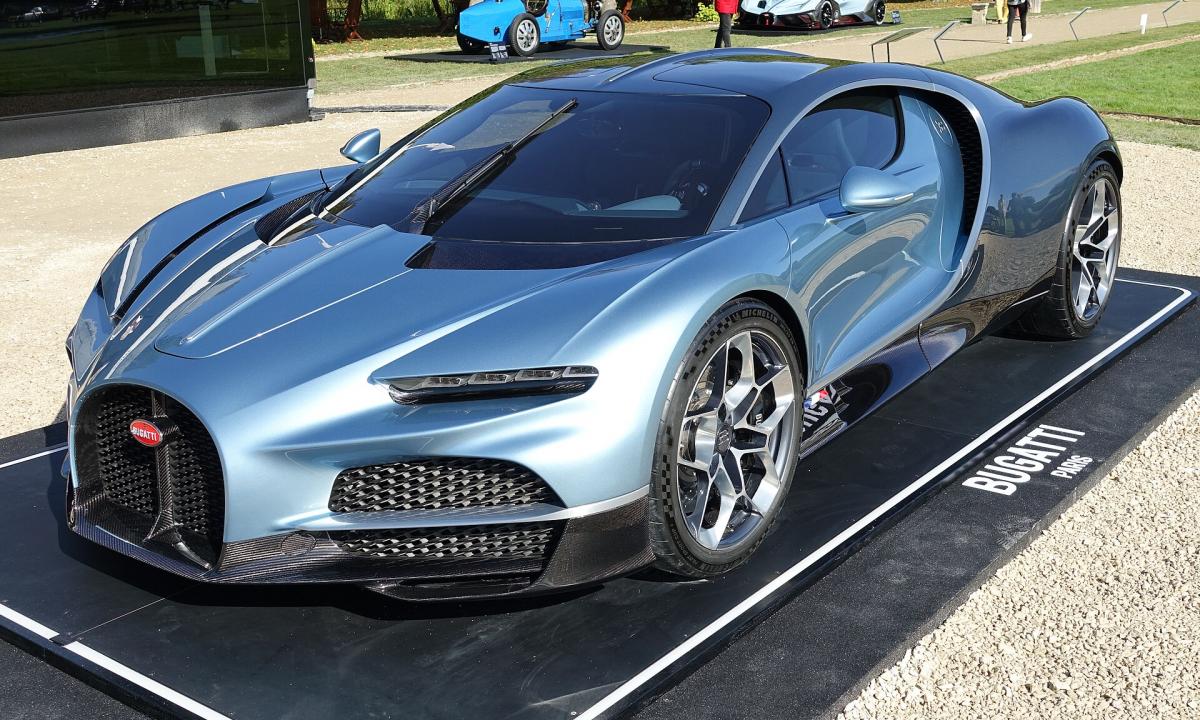 Kodėl daugelio automobilių maksimalus greitis yra 250 km/val.? Esmė ne varikliuose