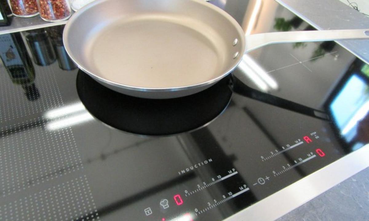 Ar indukcinės viryklės yra geresnės nei dujinės? Ekspertai turi savo atsakymą