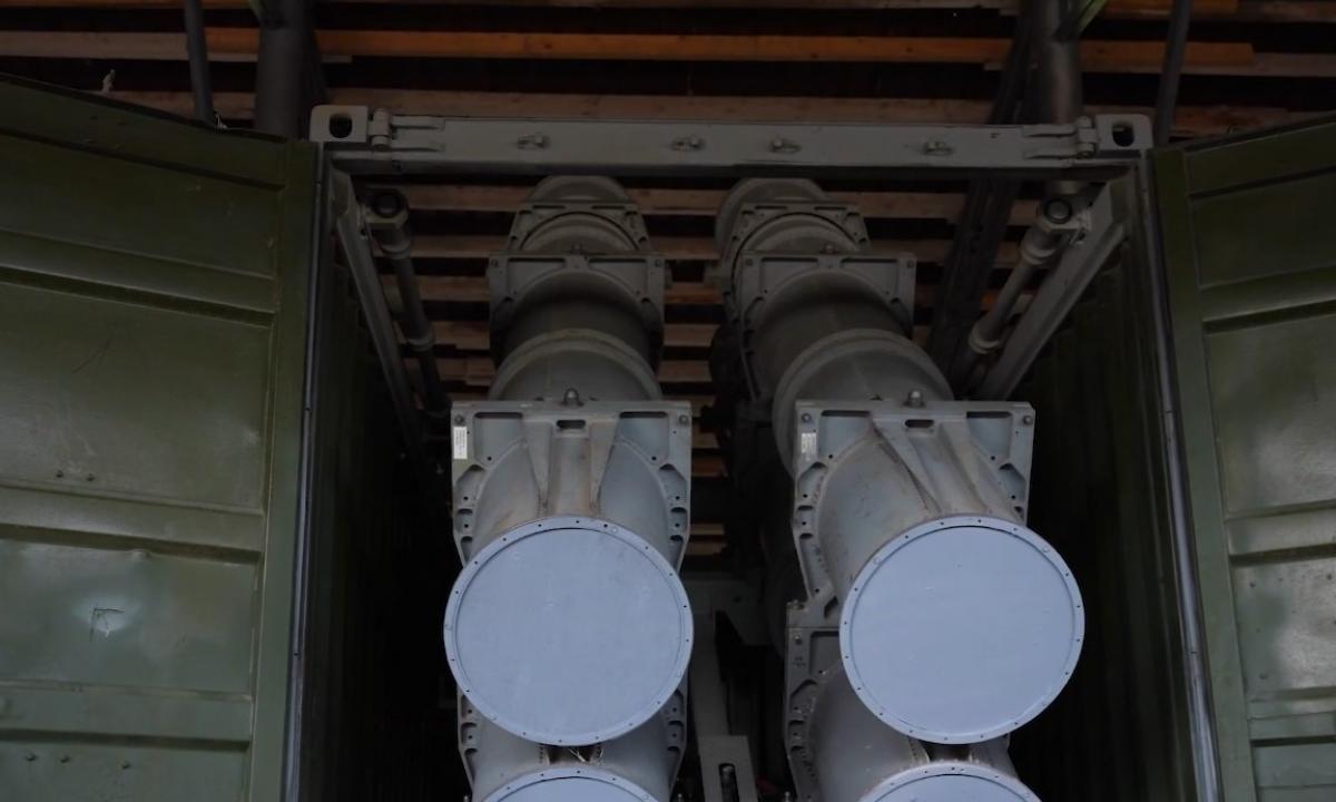 Analitikai pastebėjo raketų paleidimo įrenginį, kurį Ukraina trejus metus laikė įslaptintą (Video)