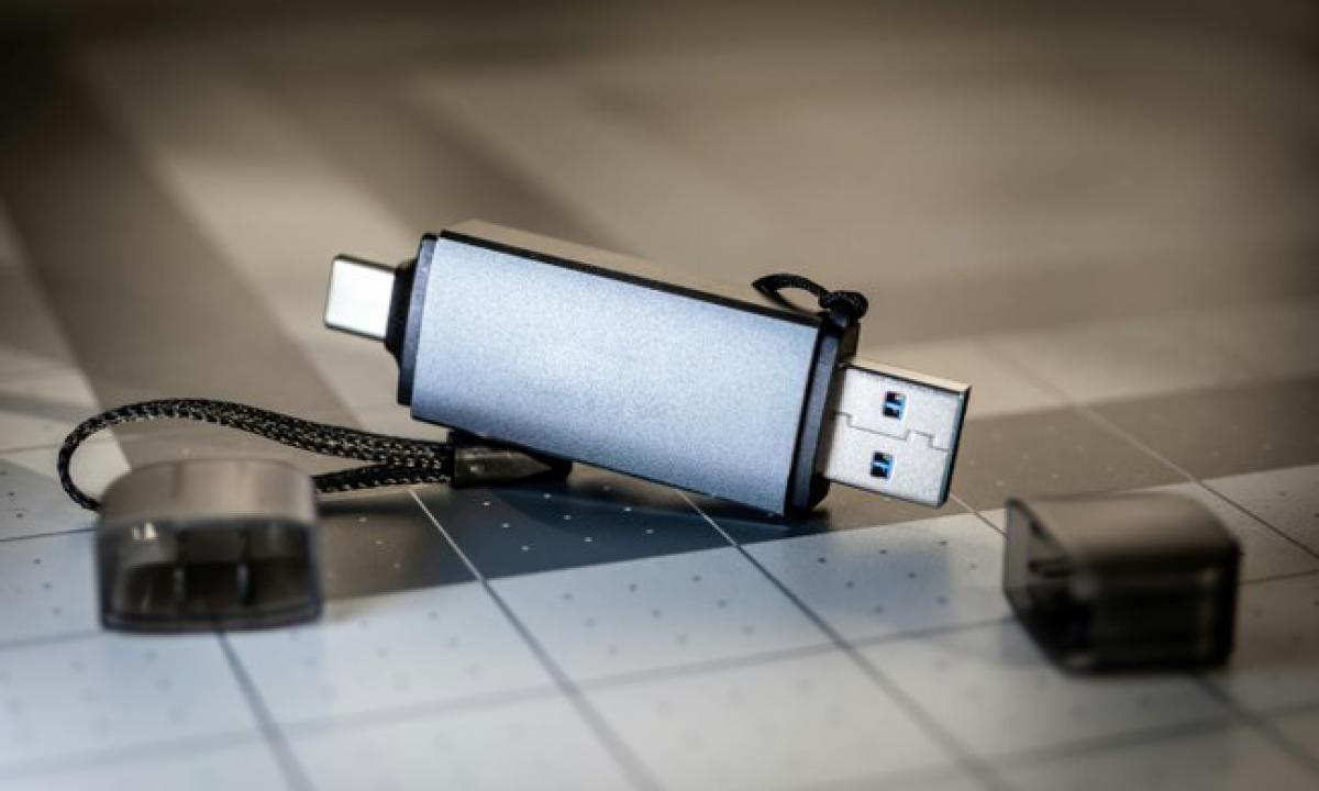 Ar USB atmintinė gali sugesti, jei ilgai nenaudojama? Ar duomenys bus prarasti?