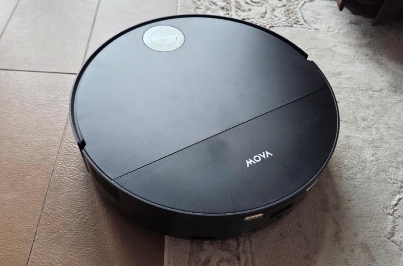 „MOVA S70 Roller“ sklandžiai juda tarp skirtingų grindų