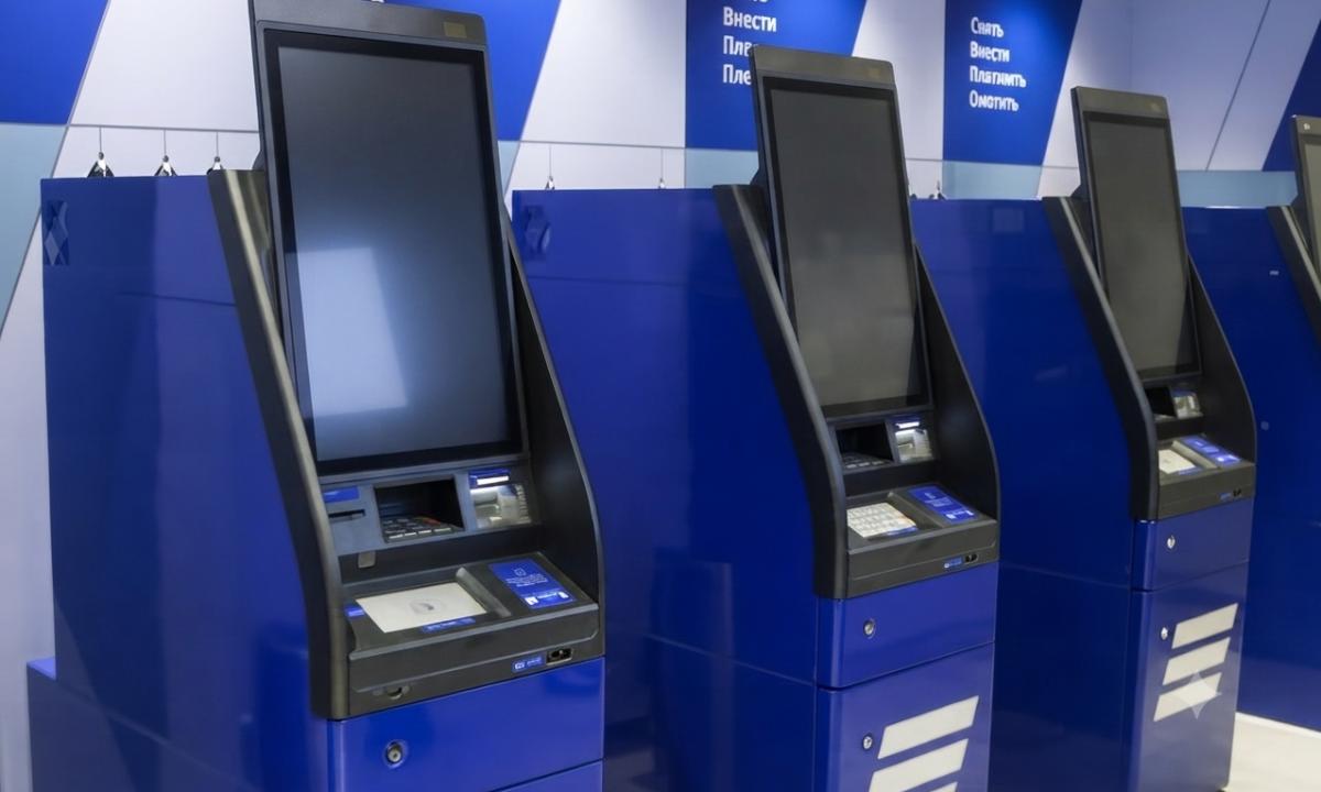 Naujas smūgis: grynųjų išėmimo limitai nurėžti net 10 kartų!