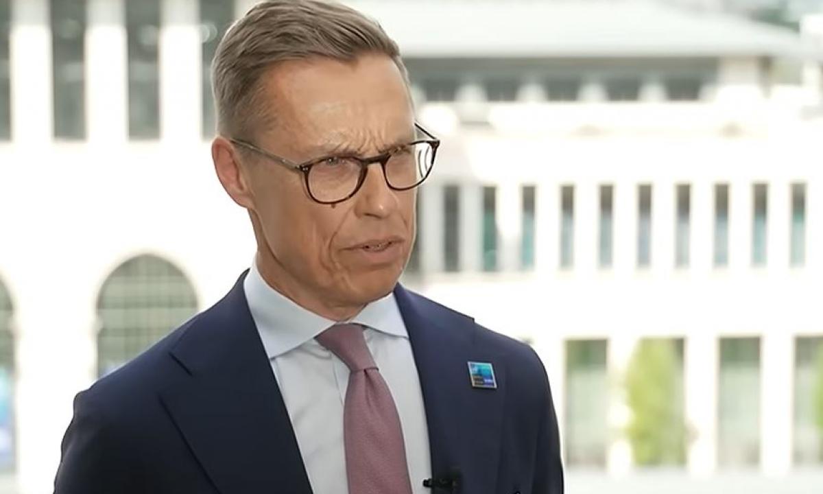 Suomijos prezidentas: Kinija atskleidė tiesą apie Putino branduolinį ginklą (Video)