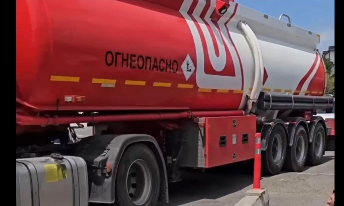 Užblokavo ir nepraleidžia. „Visą savaitę“ (Video)