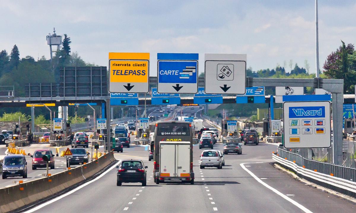 Palydoviniu būdu valdomi automobiliai: ES tyrinėja naują idėją