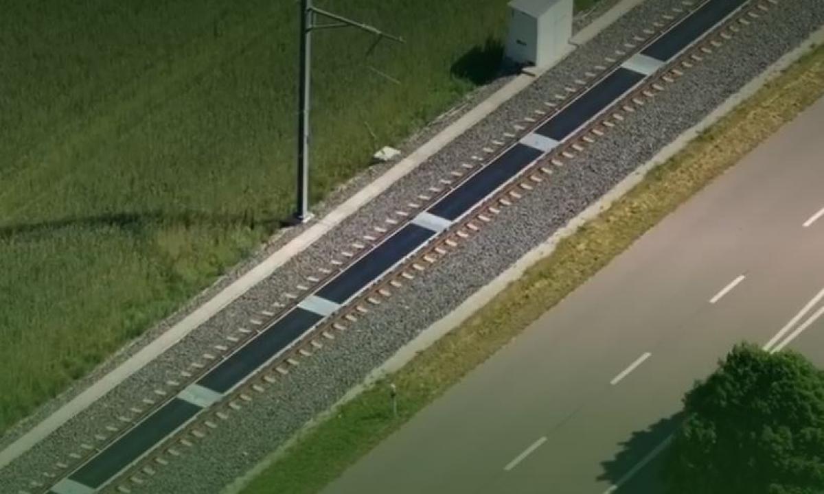 Kur šveicarai integravo saulės baterijas: energetikos milžinai griebiasi už galvų!