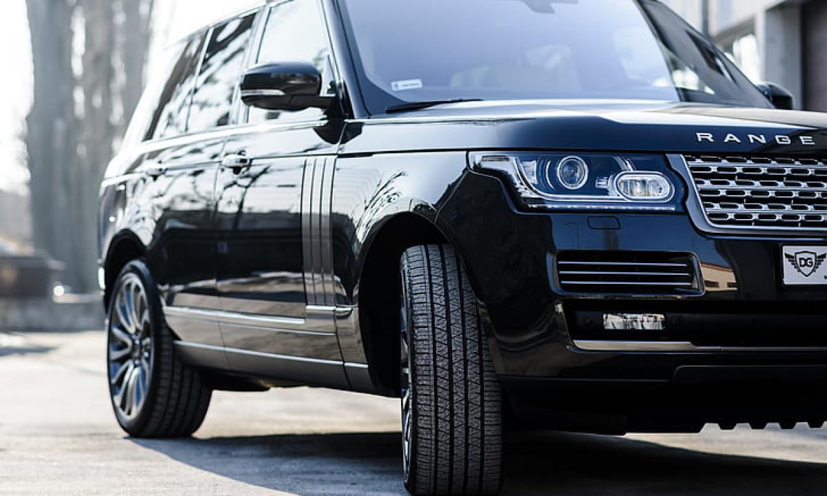 Ar turite tokį automobilį? Gamintojas pranešė apie rimtą gedimą