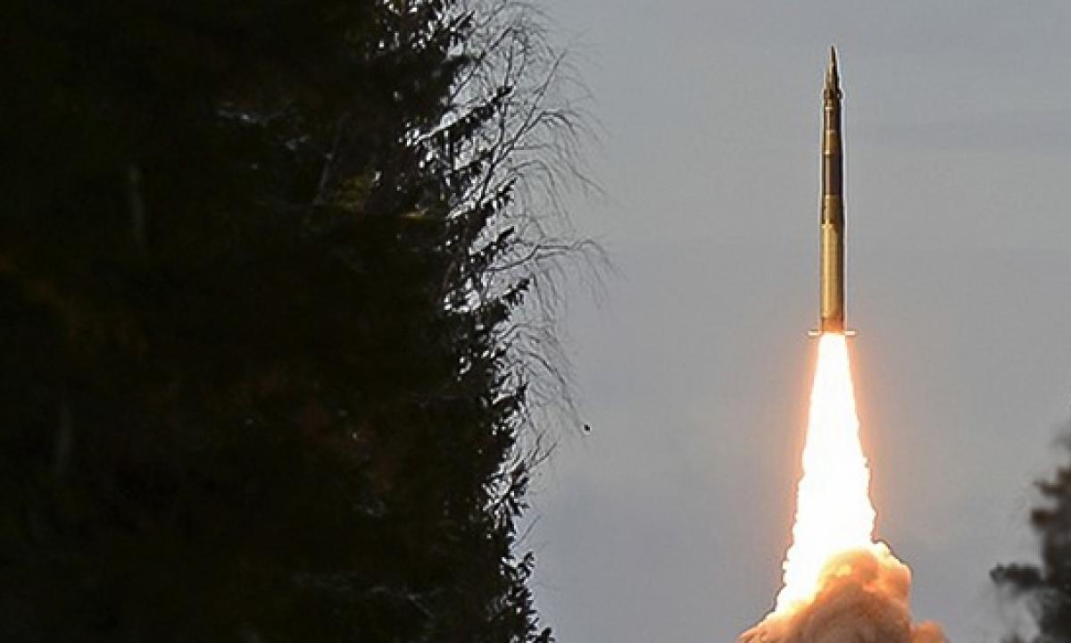 Rusijos raketa skrido į Turkiją. Pasigirdo šiurpinantis oro pavojaus sirenų kaukimas