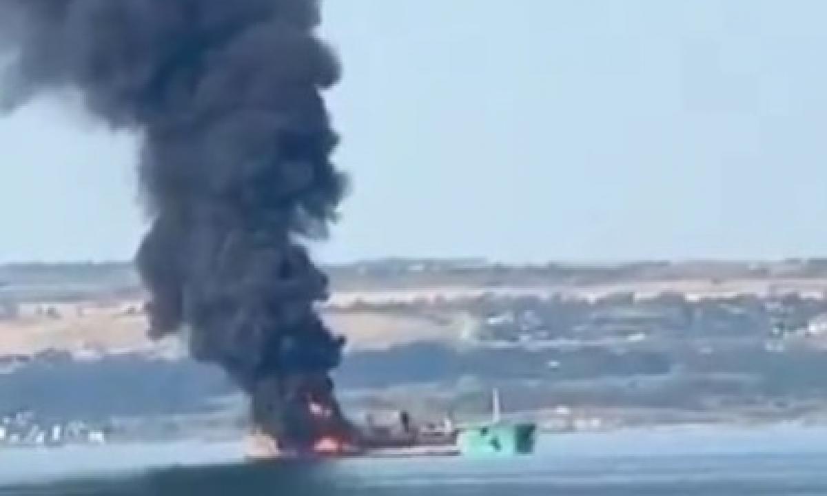 Ukrainiečiai skelbia: „Pirmojo jūrų mūšio raundo pabaiga“ (Video)