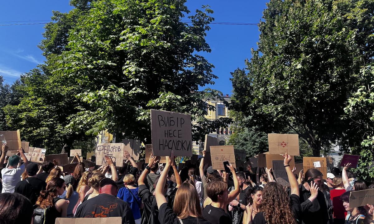 „Aš tai jiems pavydžiu.“ Rusų propaganda atsisuka prieš pačią Rusiją