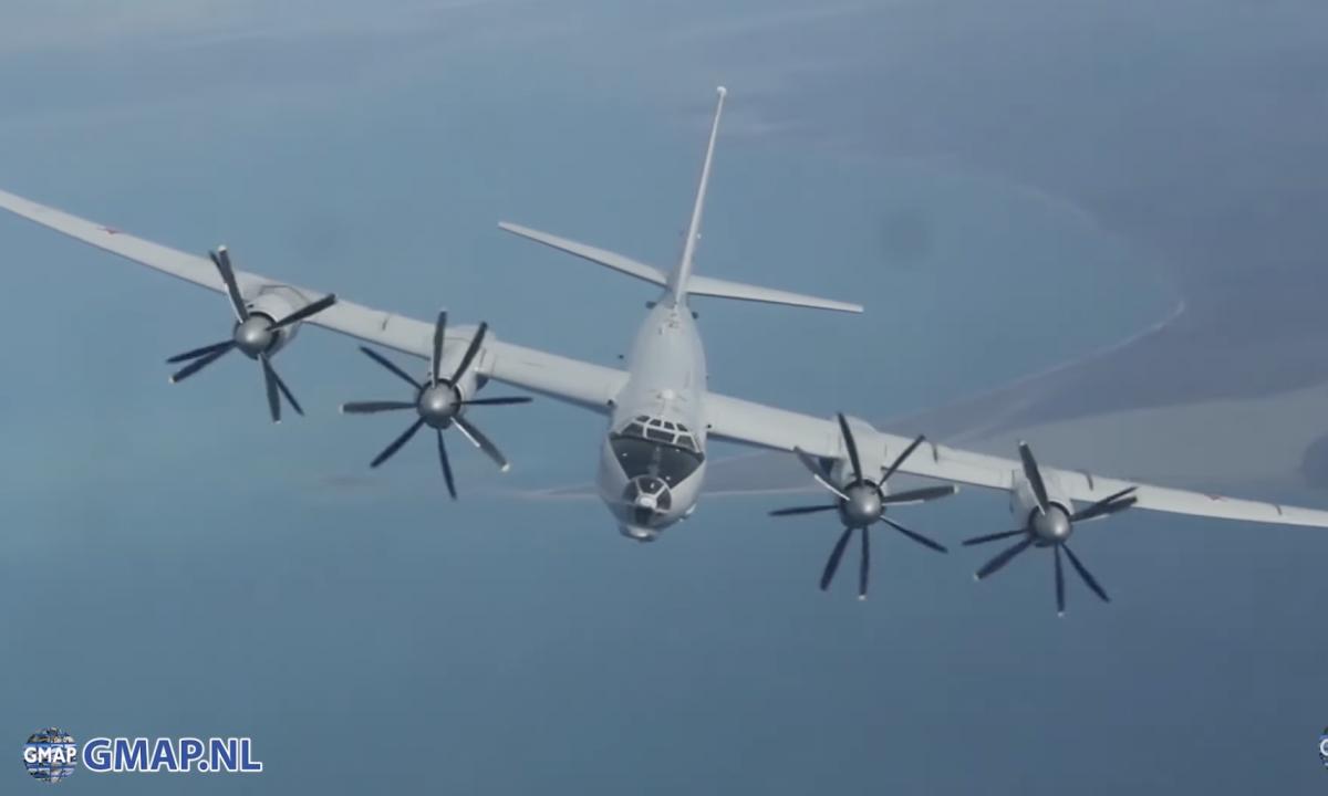 Sprogstamoji naujiena iš oro: Rusijos Tu-142 provokacija paliko ekspertus be žado