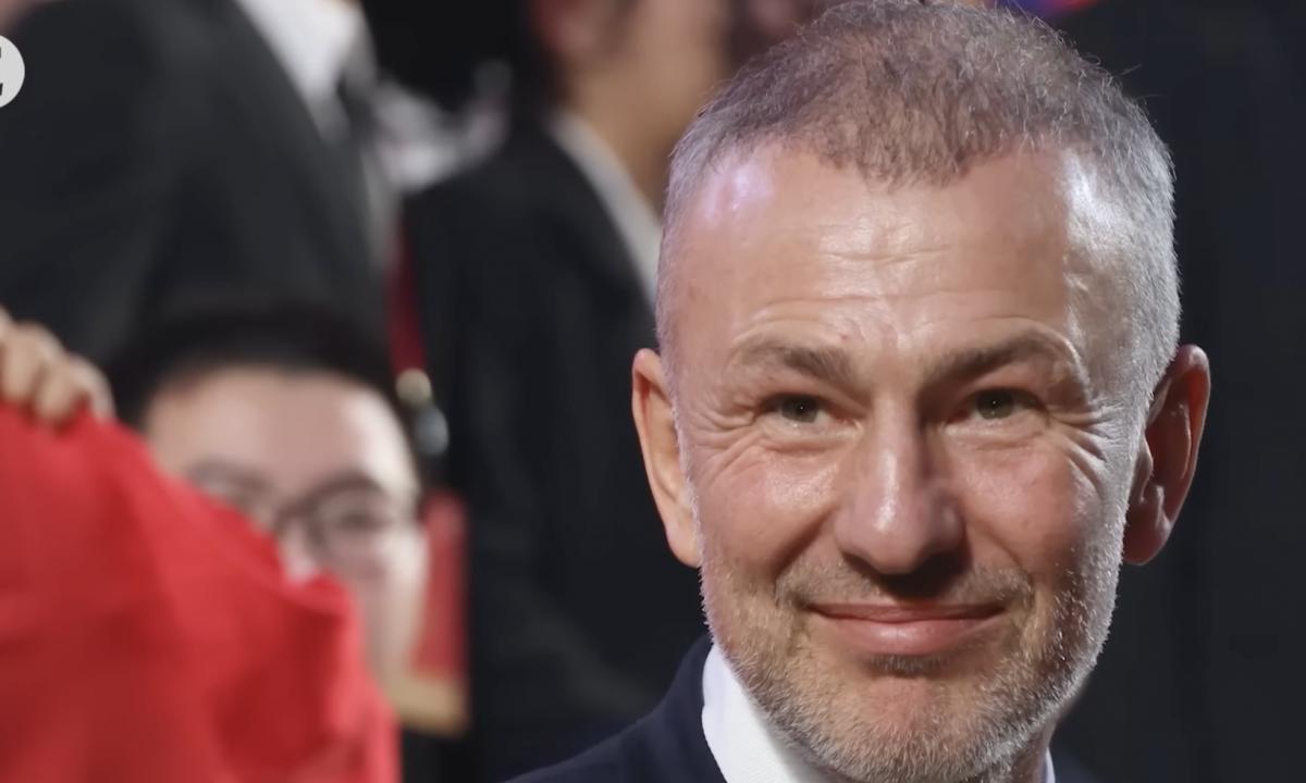 „Pabaiga – neišvengiama“: oligarchas Nr. 1 meta iššūkį senoliui soste