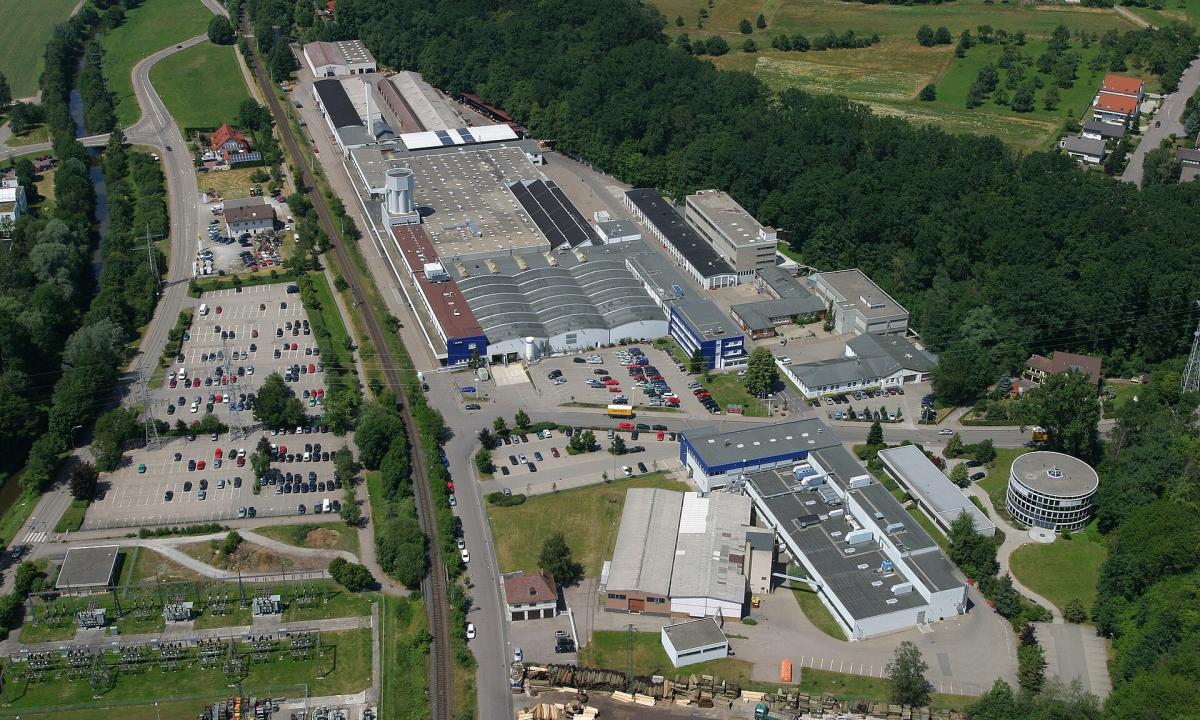 Akumuliatorių milžinė „Varta“ žlunga – gelbėjimo darbai sustabdyti