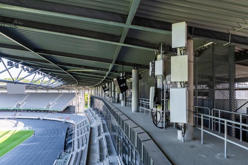 Bitės įranga Dariaus ir Girėno stadione