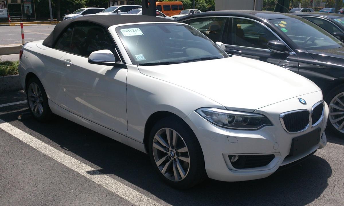 8 geriausi naudoti 10 metų automobiliai. Ekspertai rekomenduoja šiuos 2016 m. automobilius