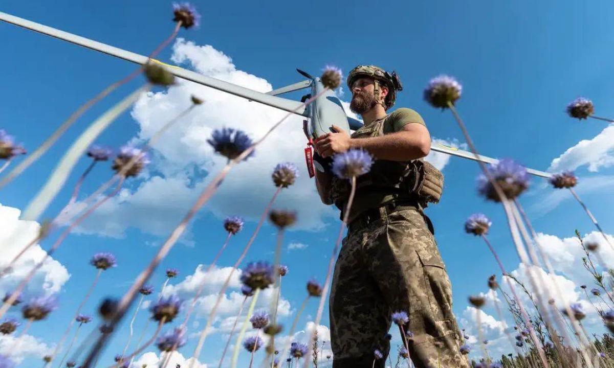 „Ukrainos mirtis“: Rusijos kariams fronte liko tik 30 minučių – 1300 per dieną